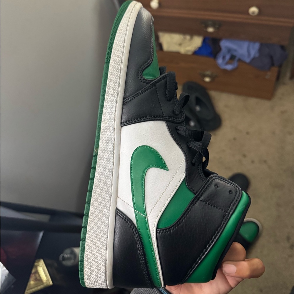JORDAN 1 RETRO PINE GREEN TOE MID